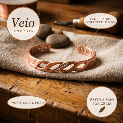 PT-BR translated - Zélia Cobre Pulseira Veio.png